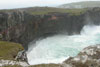 Brim í Nólsoy / Stærk brænding på Nólsoy / Breakers in Nólsoy.