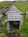 Mylla á Skarvanesi / Vandmølle i Skarvanes, Sandoy / Water mill in Skarvanes, Sandoy