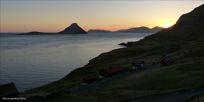 Sólsetur á Velbastað 13.05.2016 kl. 21.53